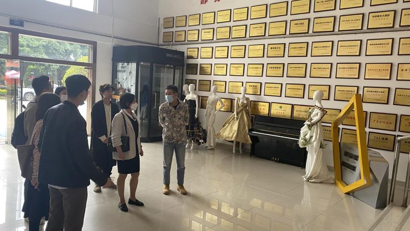 VI设计模板：材质、规格全解析